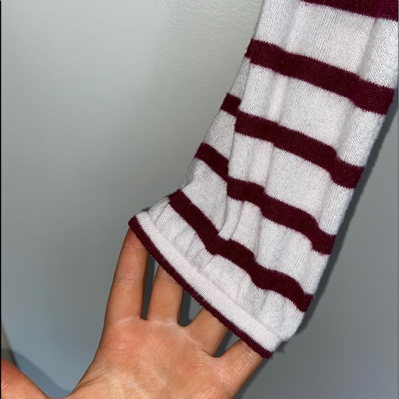 Bundle of Two Old Navy Striped Blouses: M - EUC - Picture 8 of 11